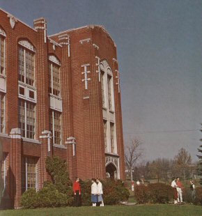 New Concord High School in 1960